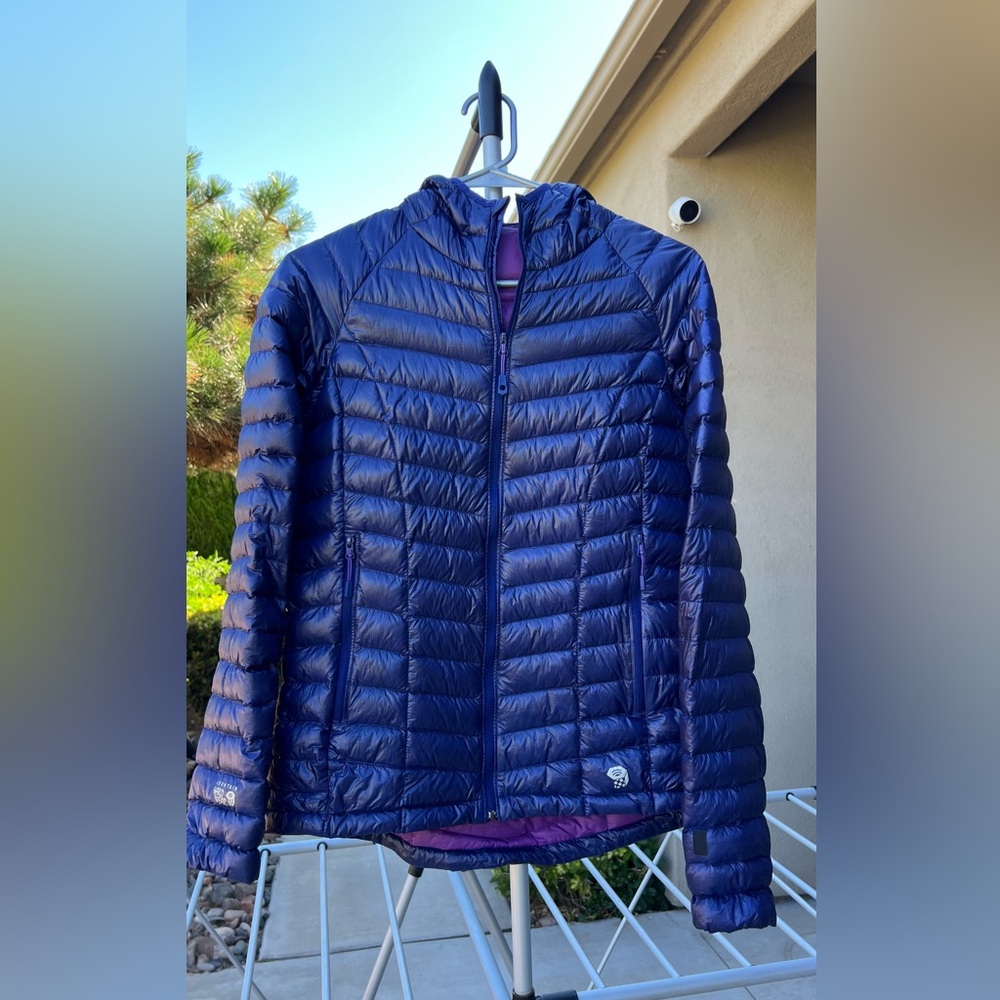 Mountain Hardwear Deep Blue Puffer Jacket